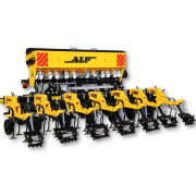 Cultivator / prasitoare ALP 7 sectii 1X600 litri cu fertilizare cadrul rabatabil